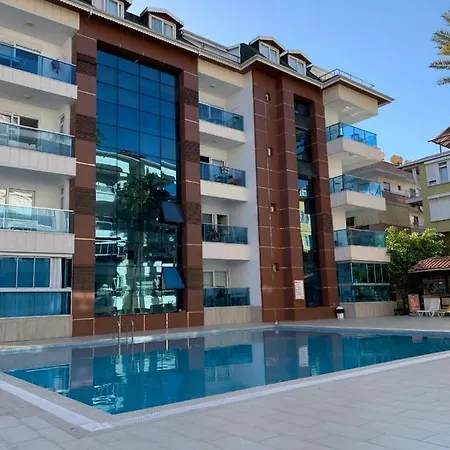 Cozy Dublex 2+1 Apartment In Cleopatra Beach דירה *