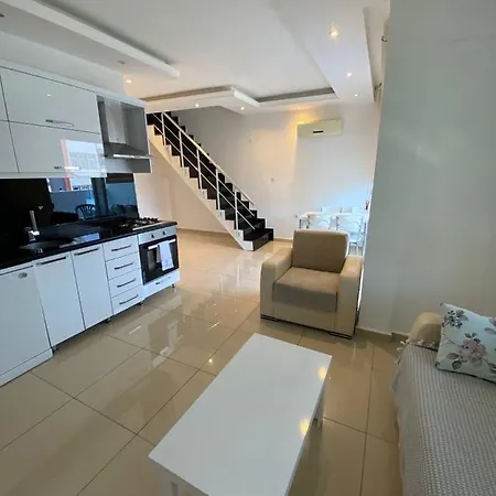 דירה Cozy Dublex 2+1 Apartment In Cleopatra Beach *