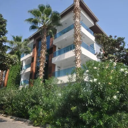 Cozy Dublex 2+1 Apartment In Cleopatra Beach * אלאניה