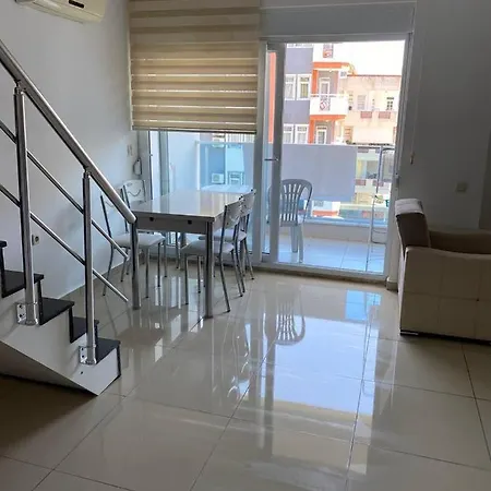 Cozy Dublex 2+1 Apartment In Cleopatra Beach 公寓 *